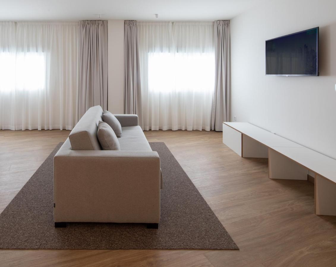 Apartamentos Forum Ceao Луго Экстерьер фото